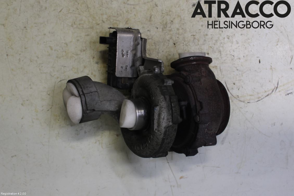 BMW X3 E83     03-10 Turboaggregat