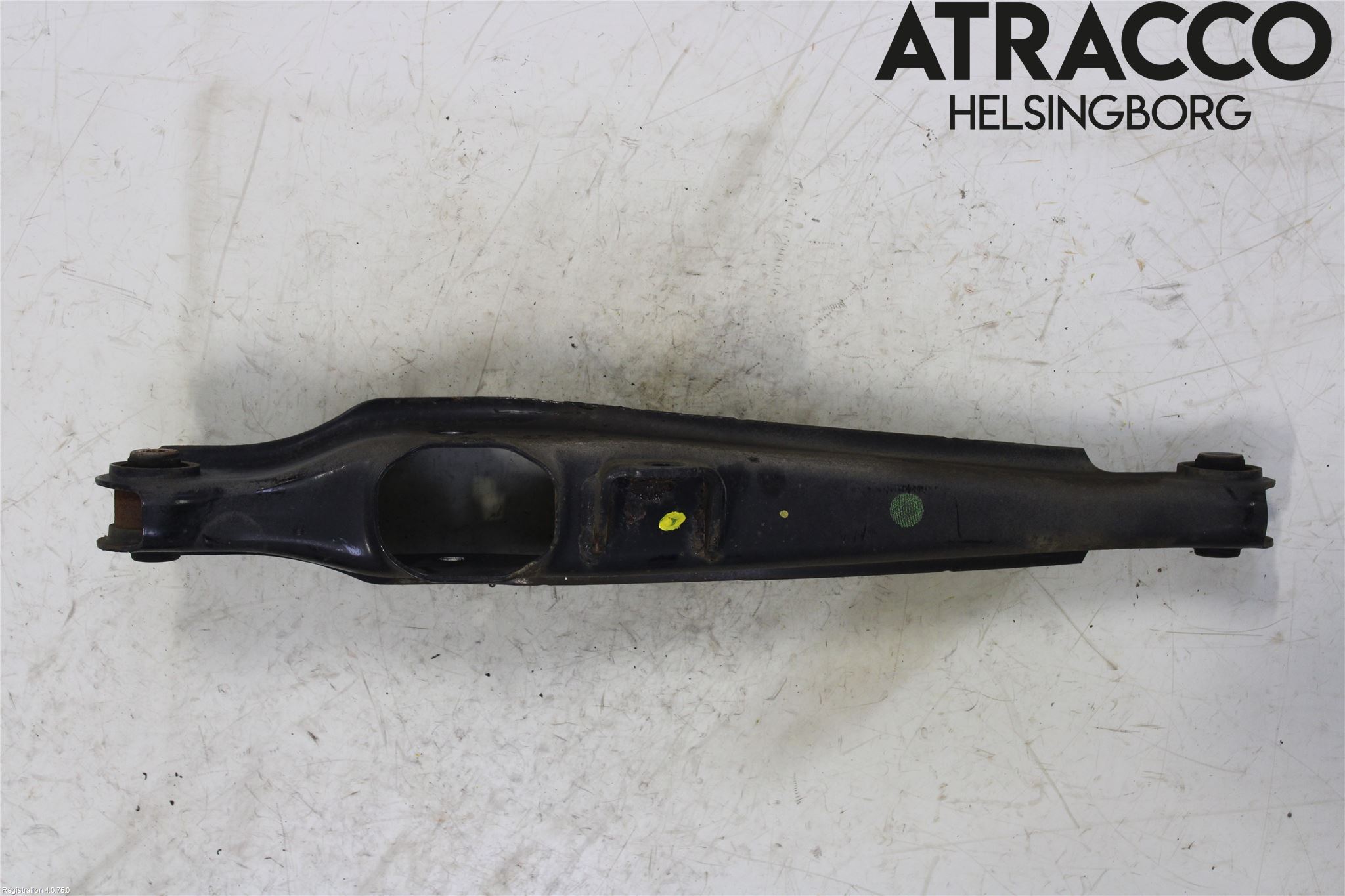 Mitsubishi OUTLANDER 13-21 Bärarm Bak Höger