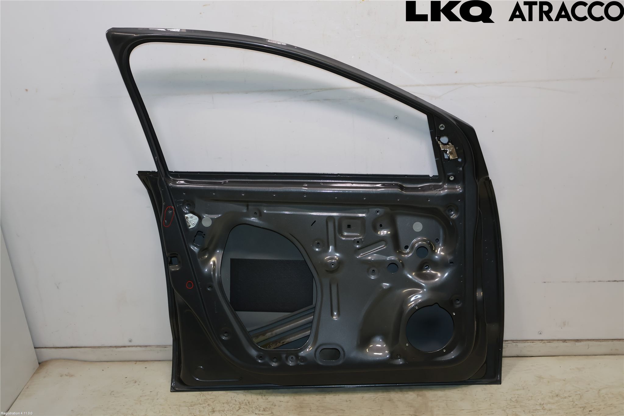 Volkswagen VW POLO 10-17 Dörr Fram Vänster