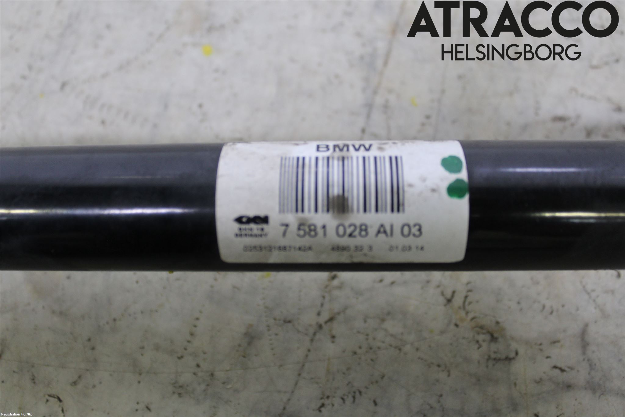 BMW 5 F10/F11/F18 09-17 Drivaxel Bak Höger