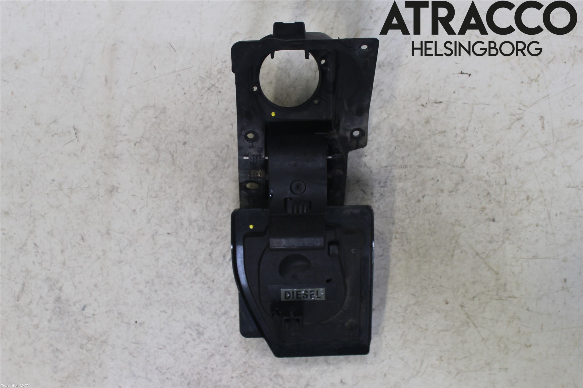 Opel VIVARO 15-19 Tanklucka