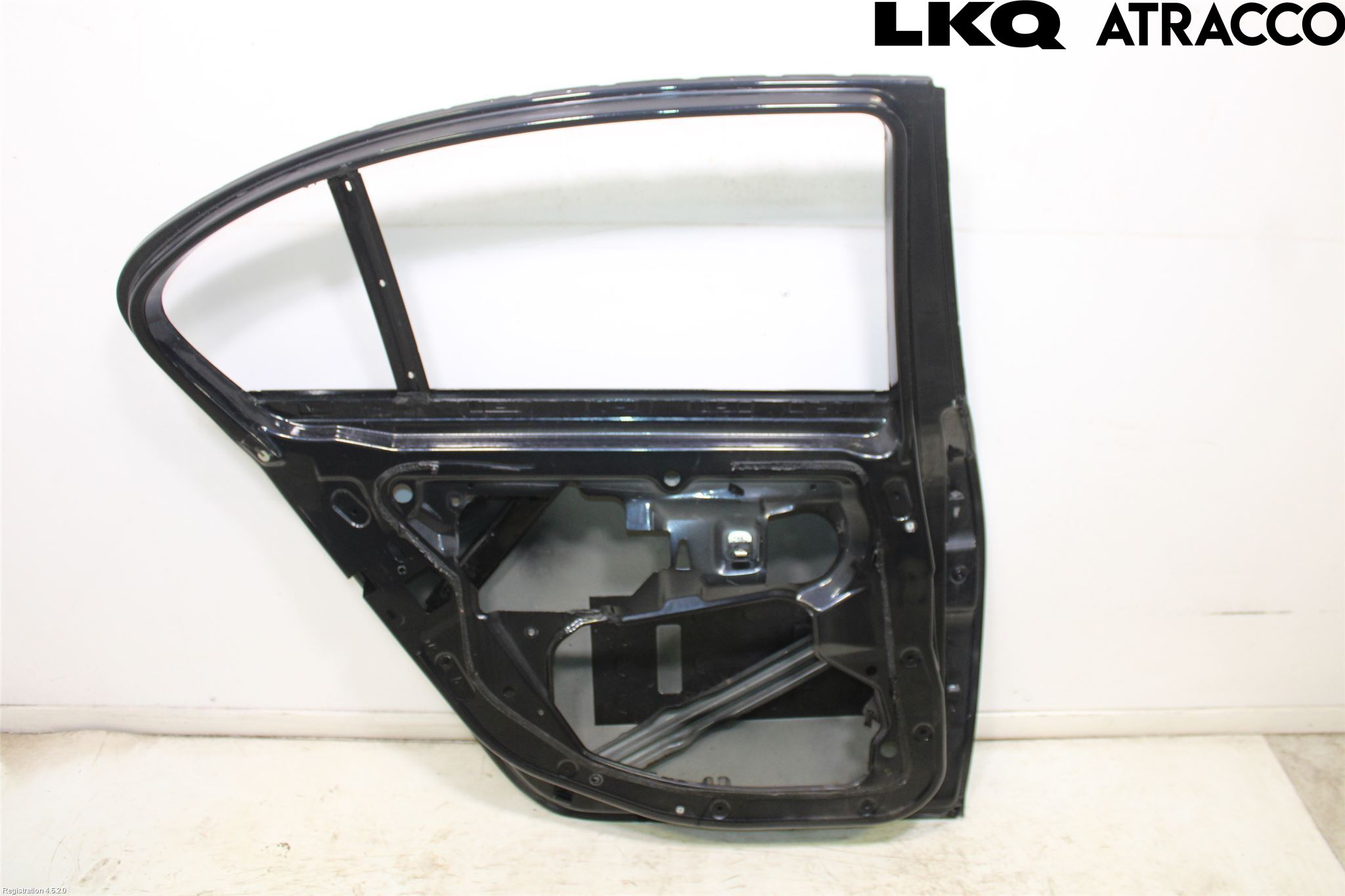 BMW 5 E60/61 Sed/Tou 02-10 Dörr Bak Vänster