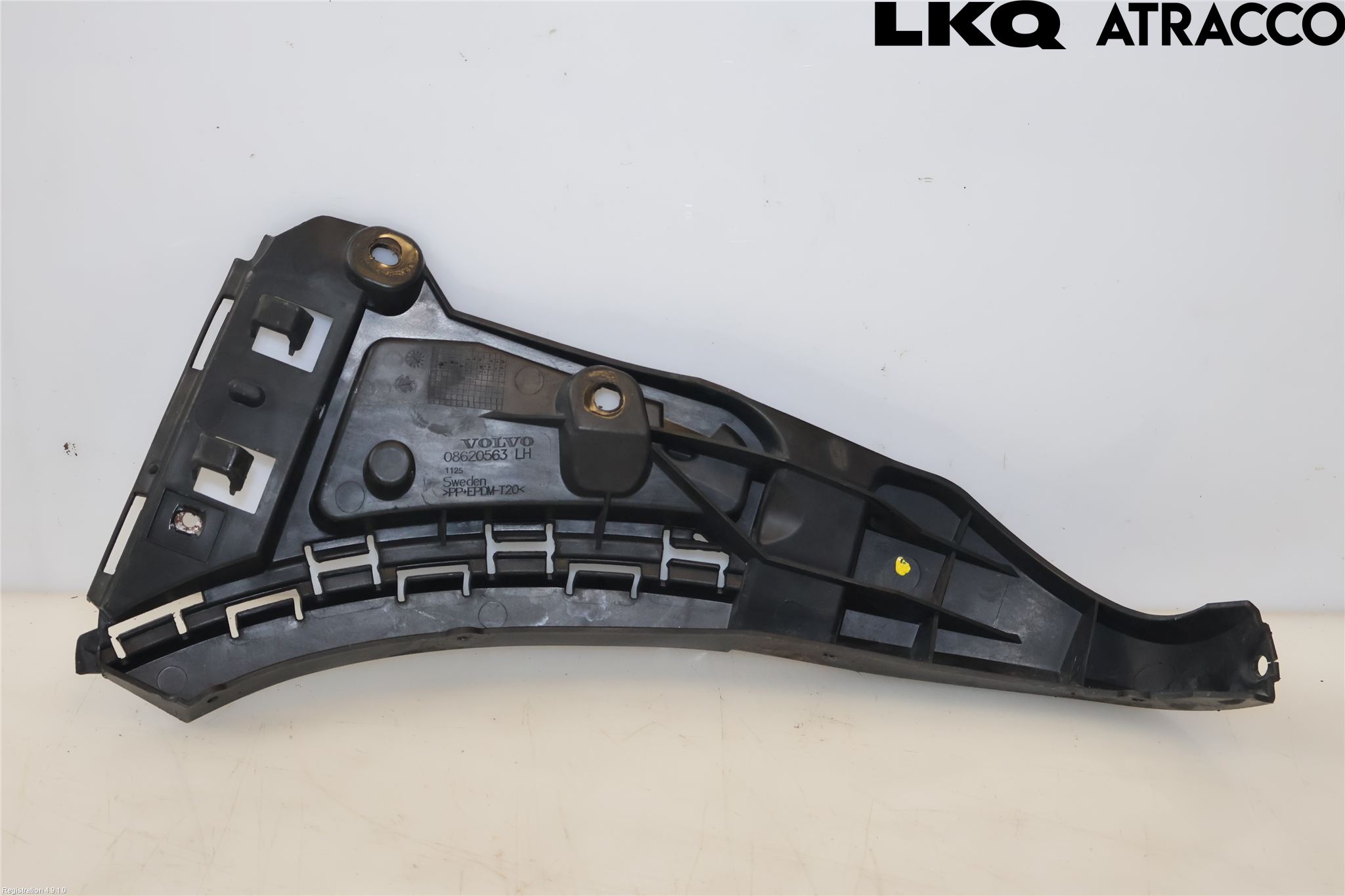 Volvo XC90 03-06 Stötfångarfäste Fram Vä