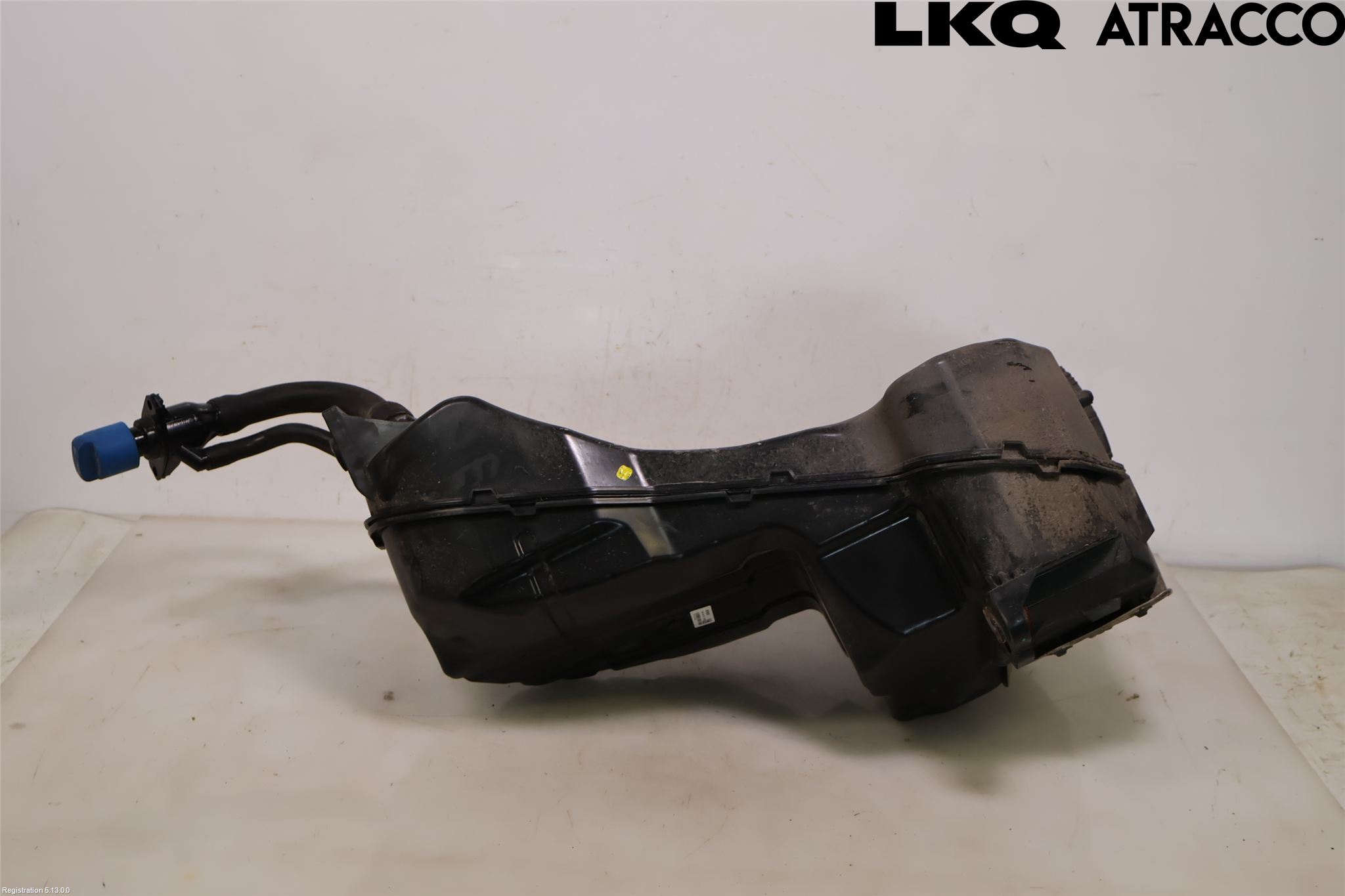 Volkswagen VW TOUAREG CR 18- Adblue Tank
