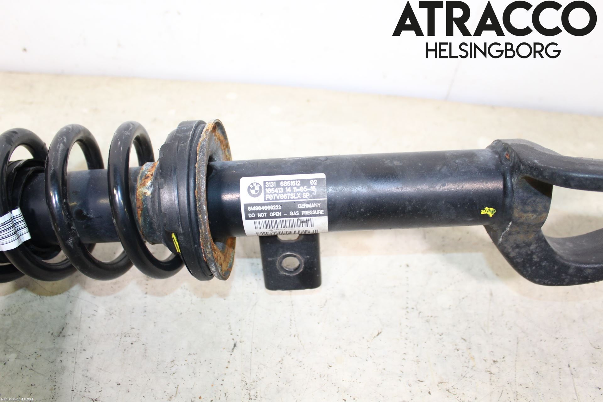 BMW 5 GT F07 09-17 Fjäderben Fram Höger