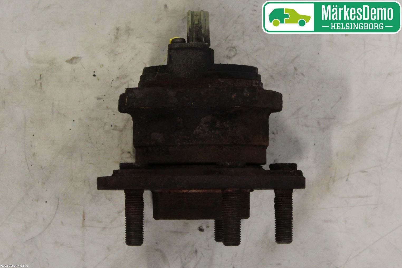 Volvo V40 12-19 Nav Bak