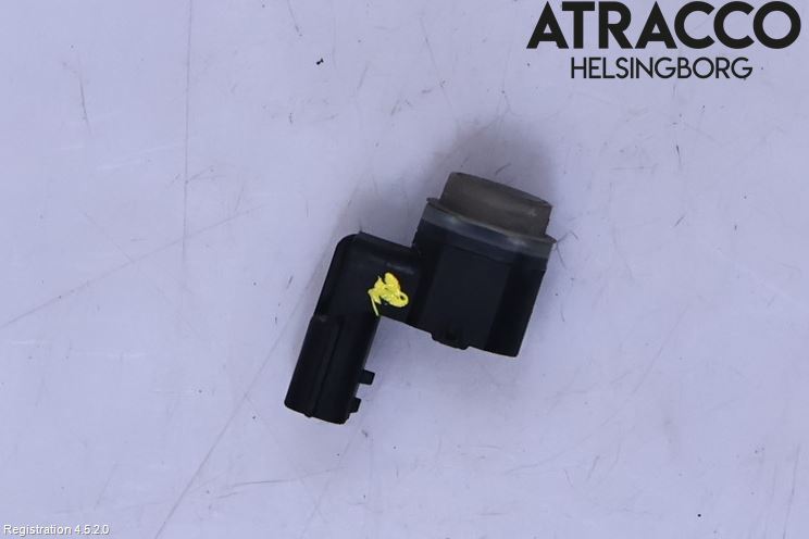 Nissan X-TRAIL 14-21 Parkeringshjälp Frontsensor