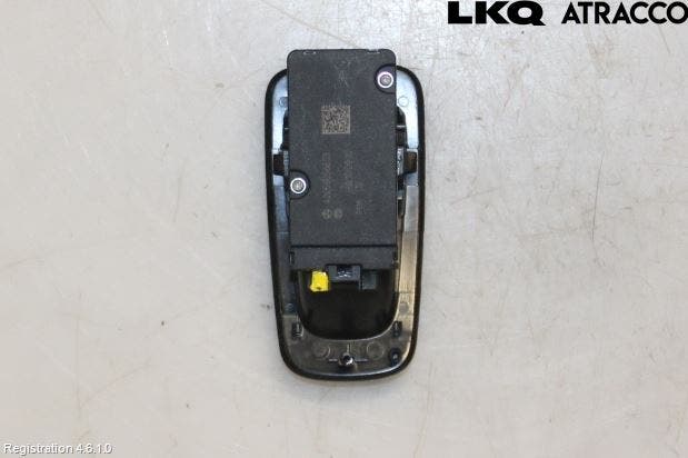 Mercedes-Benz MB C-KLASS (W205) 14-21 Strömställare Parkeringsbroms