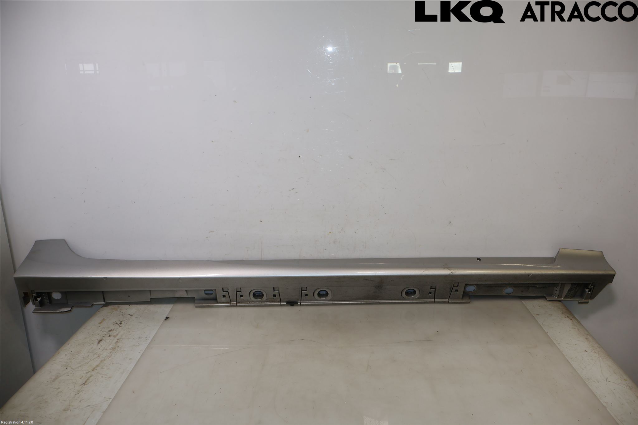 Toyota PRIUS (ZVW50) 16-21 Sidokjol Hö