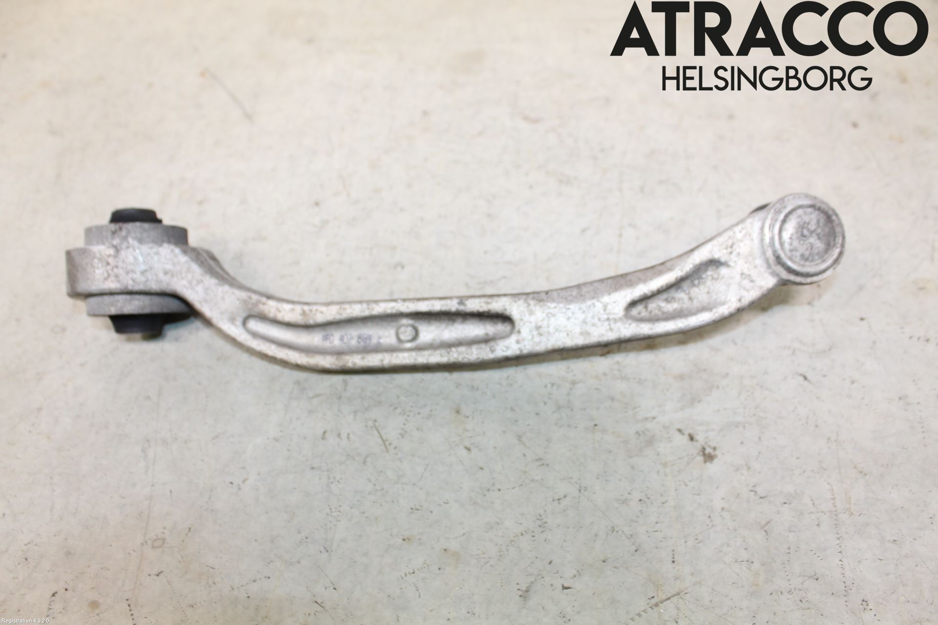 Audi A6/S6     05-11 Bärarm Fram Undre Hö