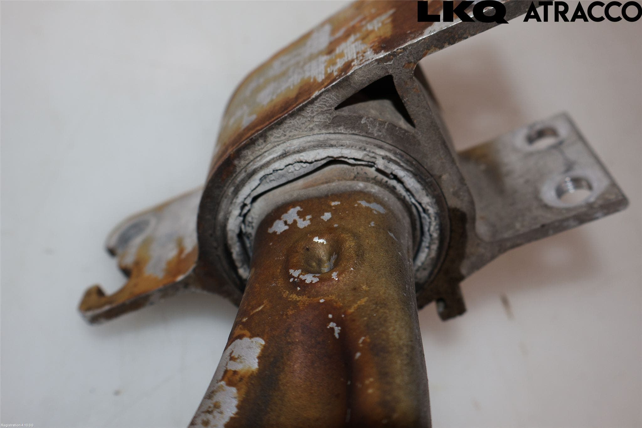 Mercedes-Benz MB GLA-KLASS (X156) 13-20 Bärarm Fram Undre Vä