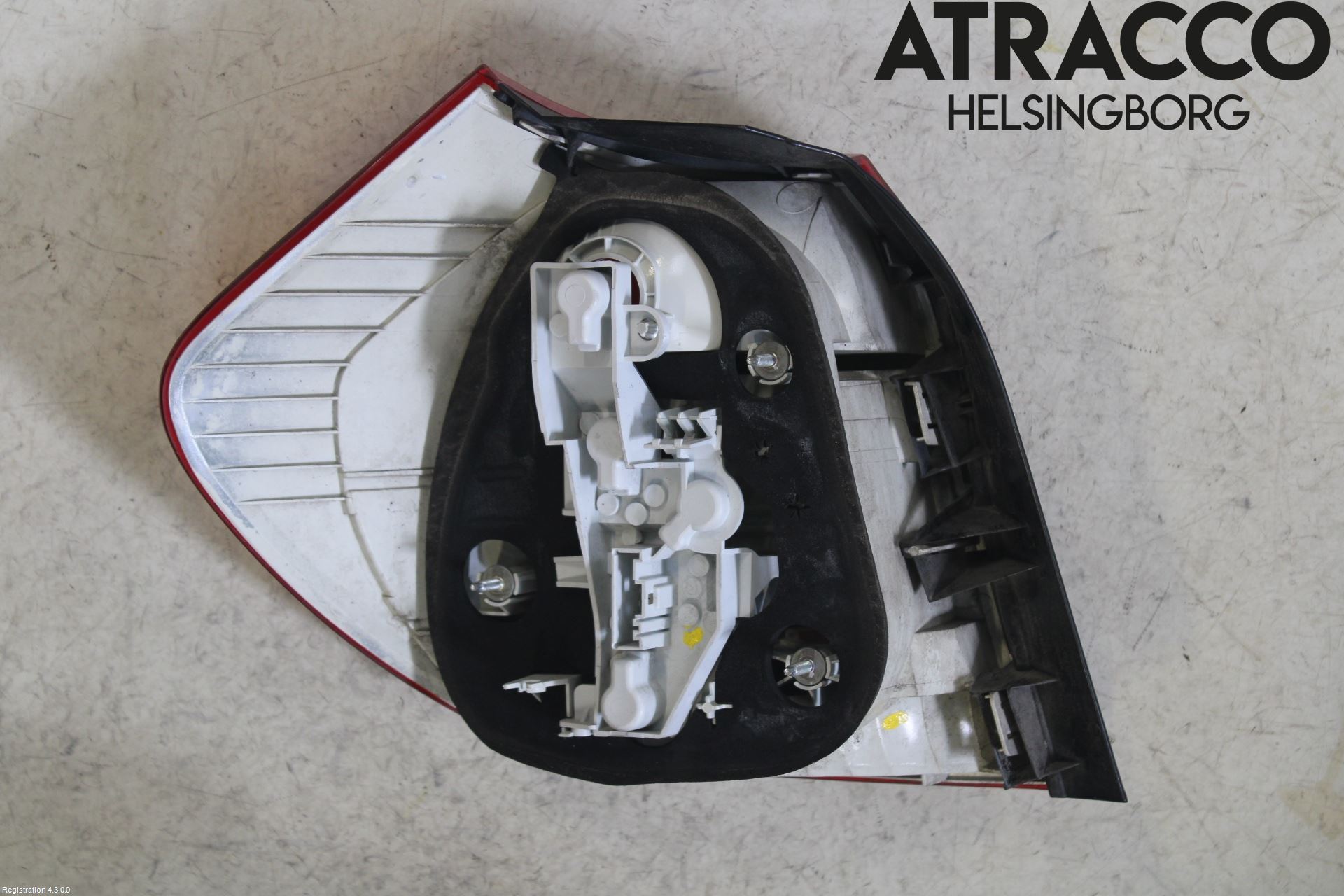 BMW 1 E87/81 5D/3D 03-11 Bakljus Höger