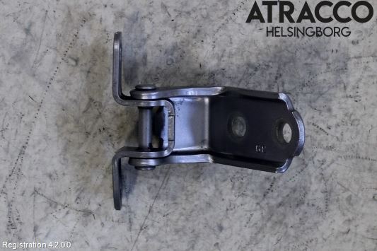 Toyota RAV4 19- Dörrgångjärn