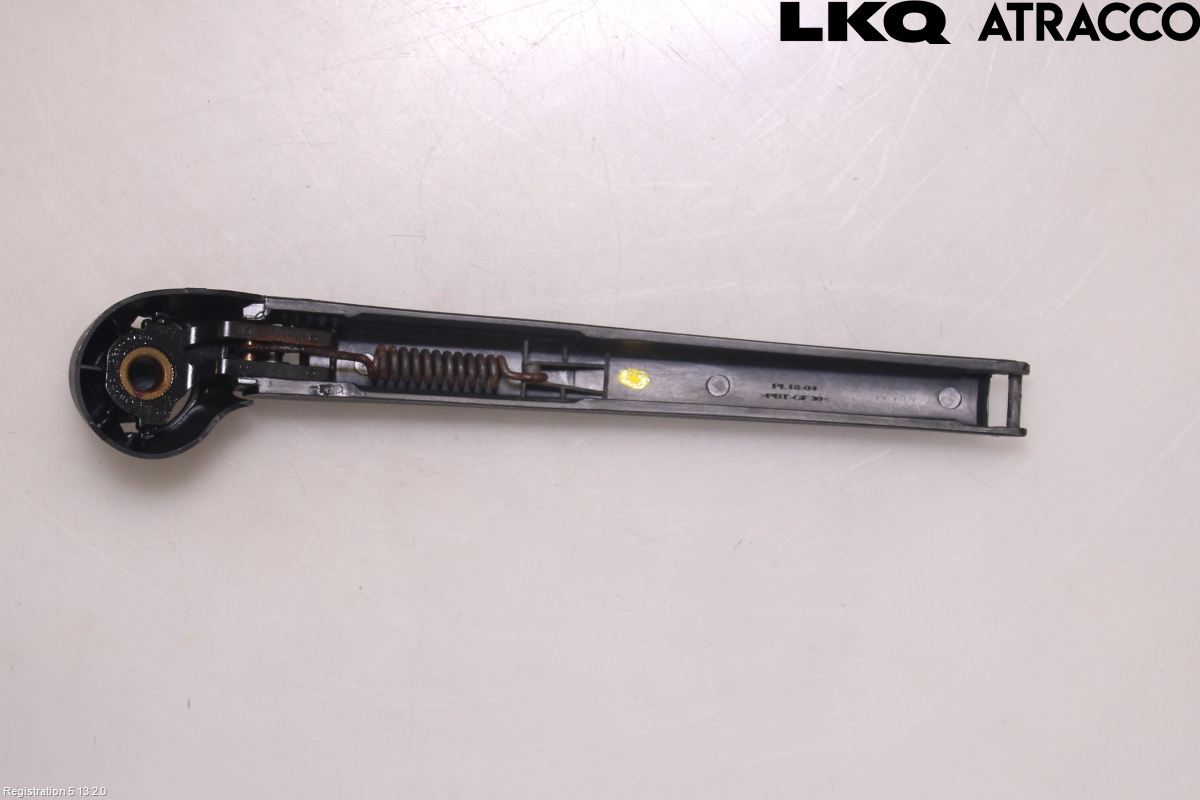Volkswagen VW PASSAT 11-14 Torkararm-Bakruta