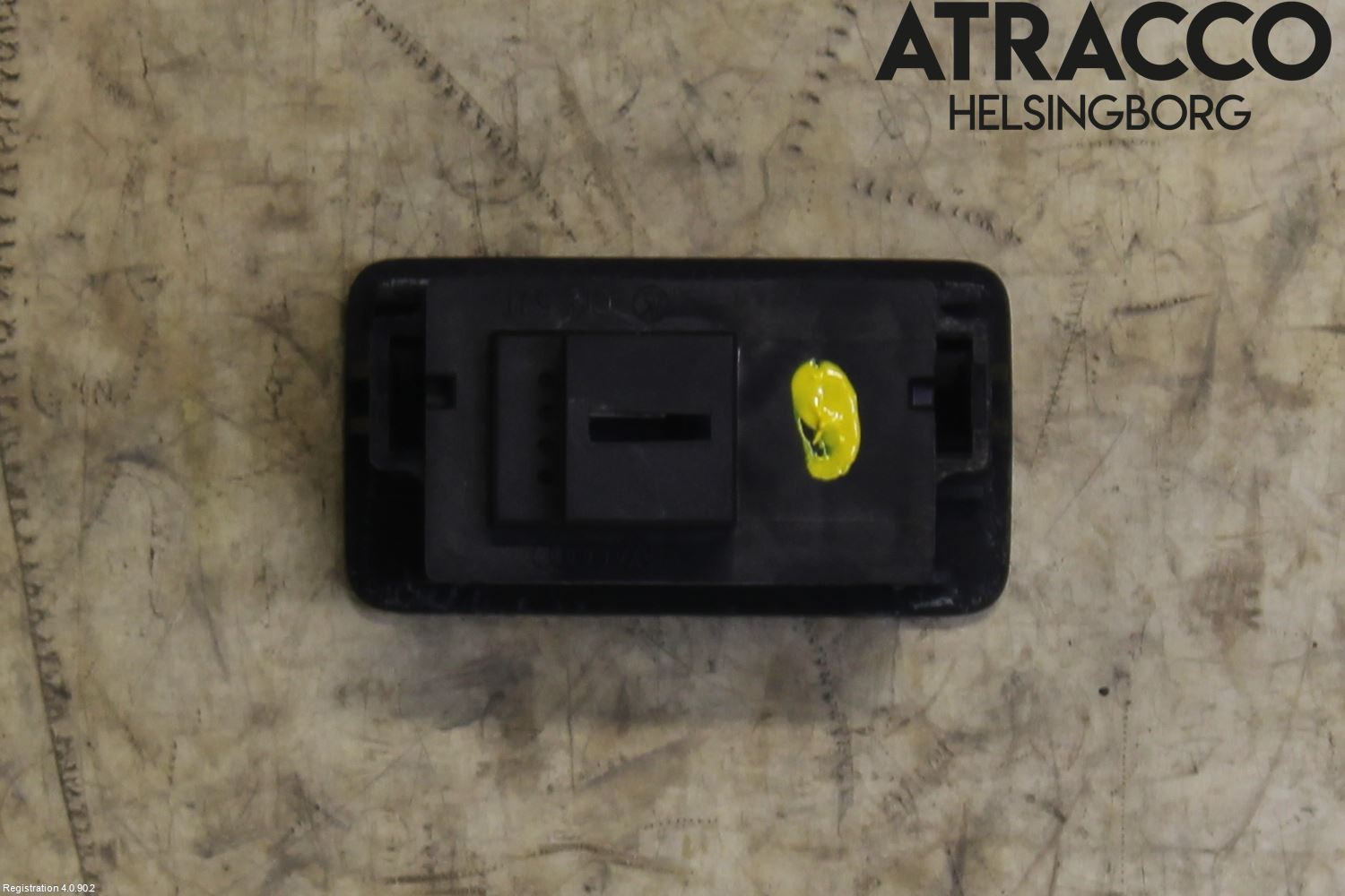 Audi A6 ALLROAD 12-18 Strömställare Baklucka