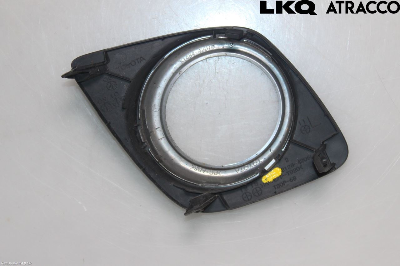 Toyota RAV 4 06-12 Dimljussarg Fram