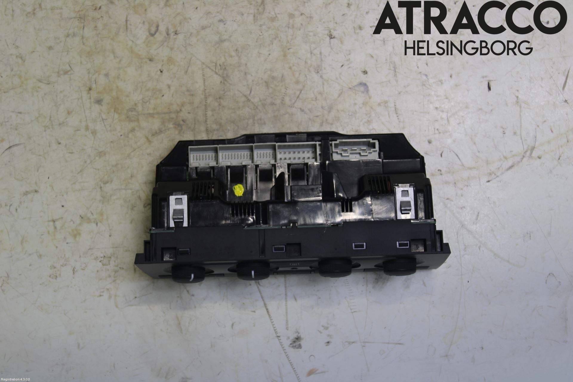 Audi A6/S6     05-11 Ac Styrenhet Ac Manöveren