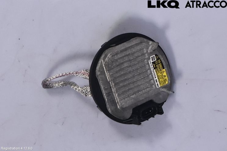 Toyota RAV4 13-18 Styrenhet Strålkastare