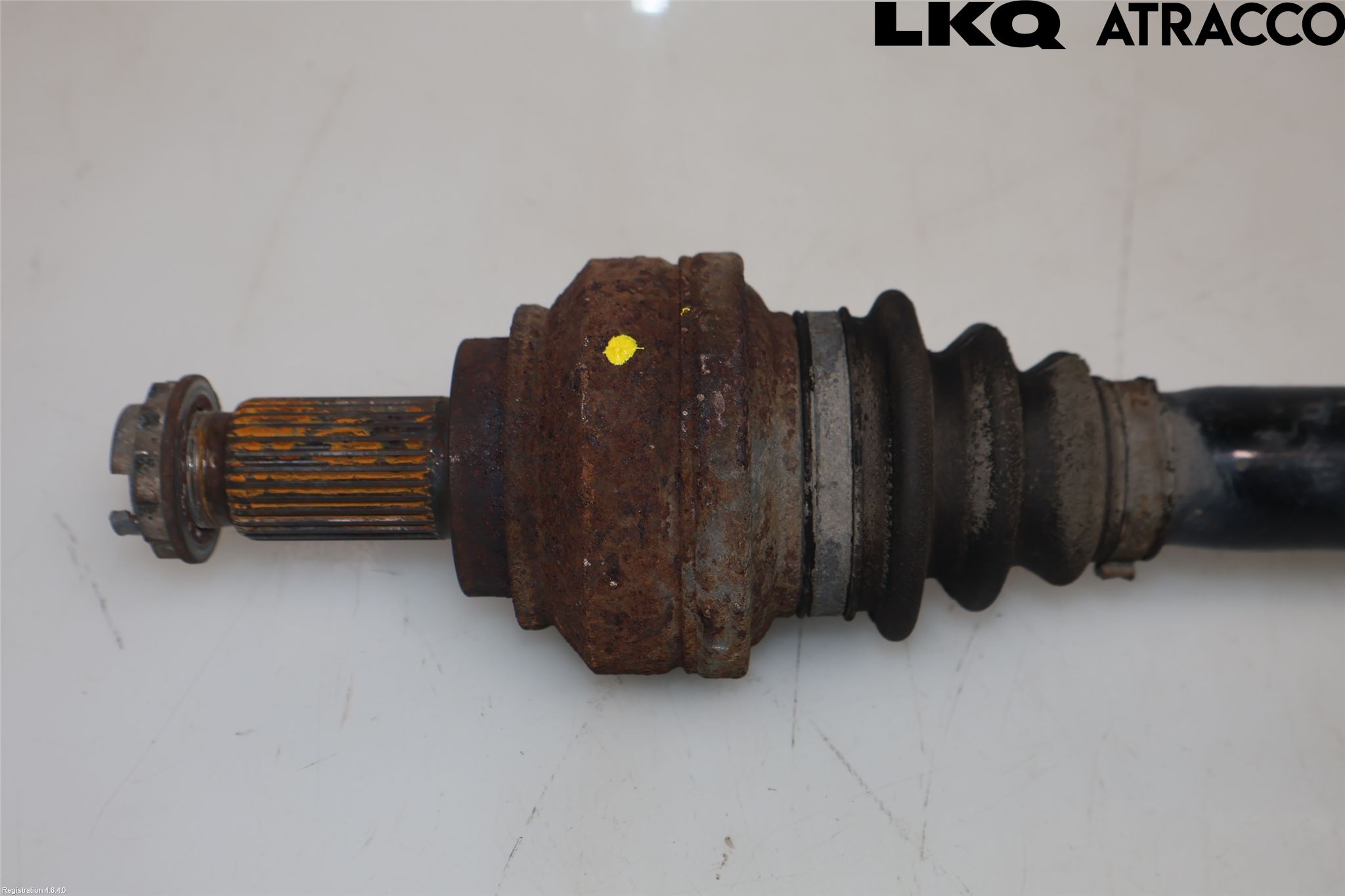 BMW 6 E63/64    02-10 Drivaxel Bak Höger