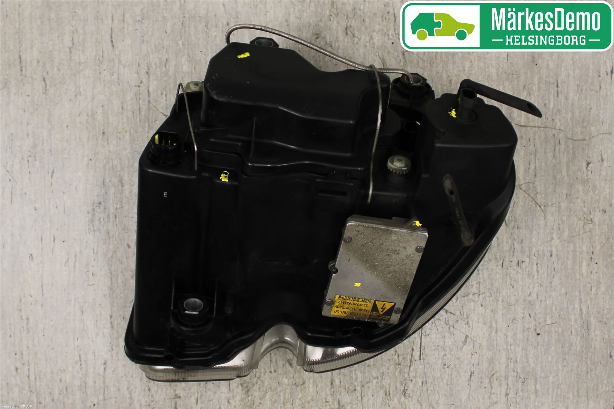 Maserati QUATTROPORTE Strålkastare Höger