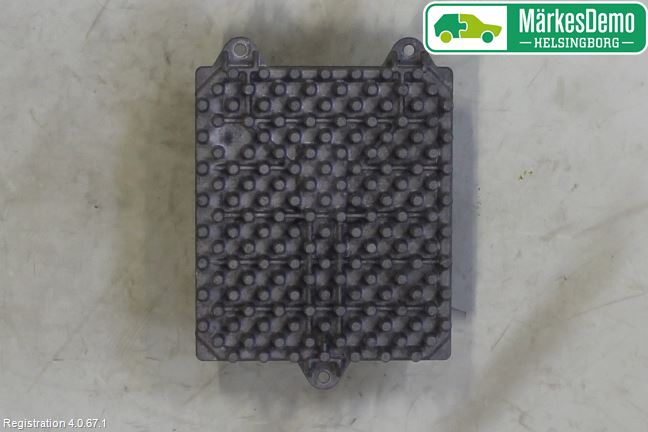 BMW 2 F45 Active Tourer 14-21 Styrenhet Strålkastare