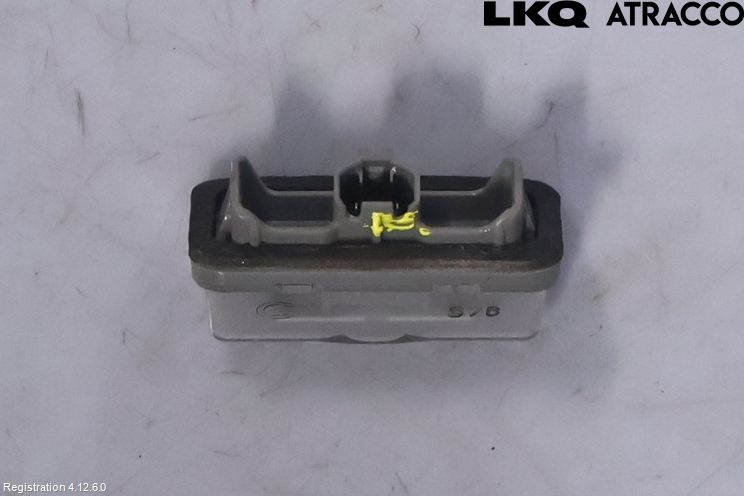 Toyota COROLLA CROSS XG10 22- Skylt Belysning