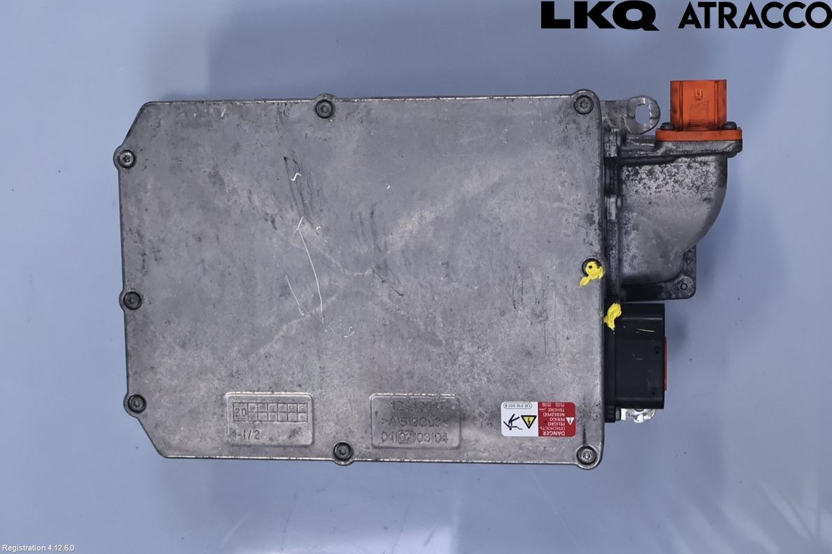 Volkswagen VW PASSAT 20-24 Batteriladdare Högspänning