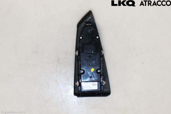 BMW 6 E63/64    02-10 Strömställare Elhiss