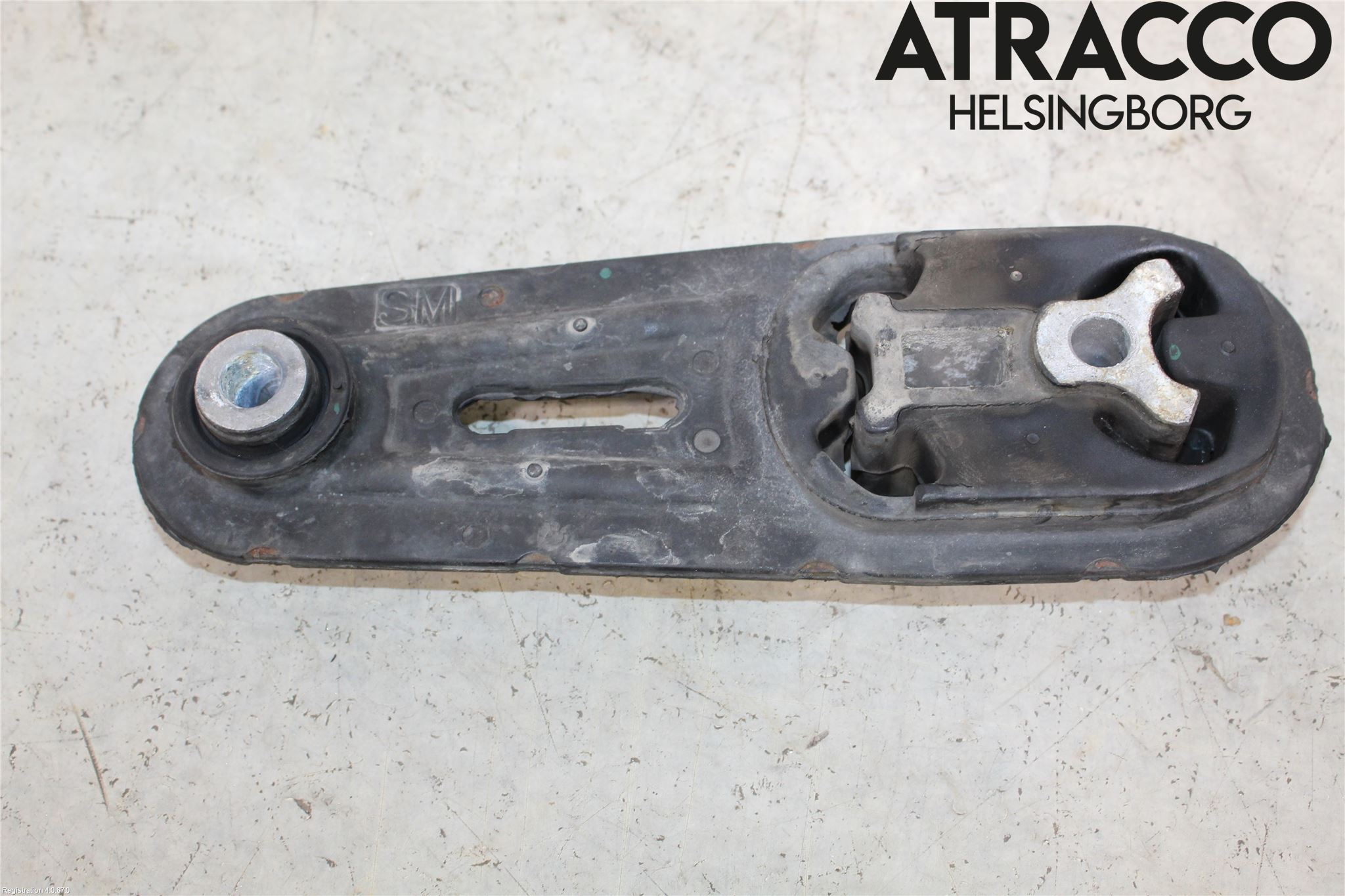 Nissan JUKE 14-19 Motorfäste