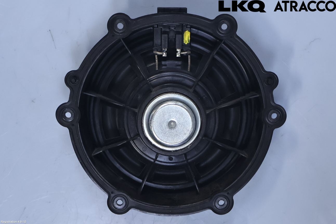 Porsche PANAMERA 09- Högtalare