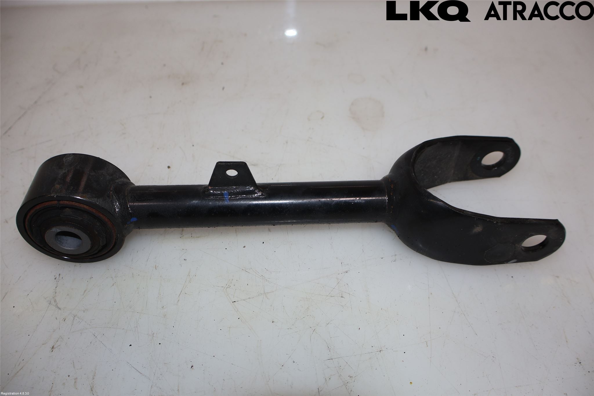 Tesla MODEL Y 21- Bärarm Bak Övre Höger