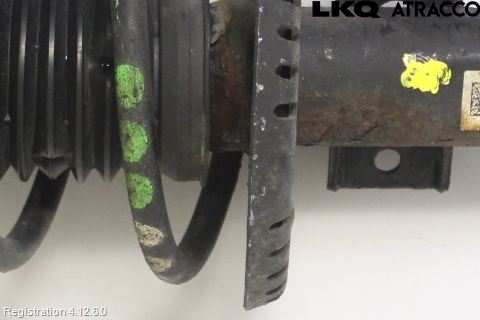 Volkswagen VW POLO 10-17 Fjäderben Fram Höger
