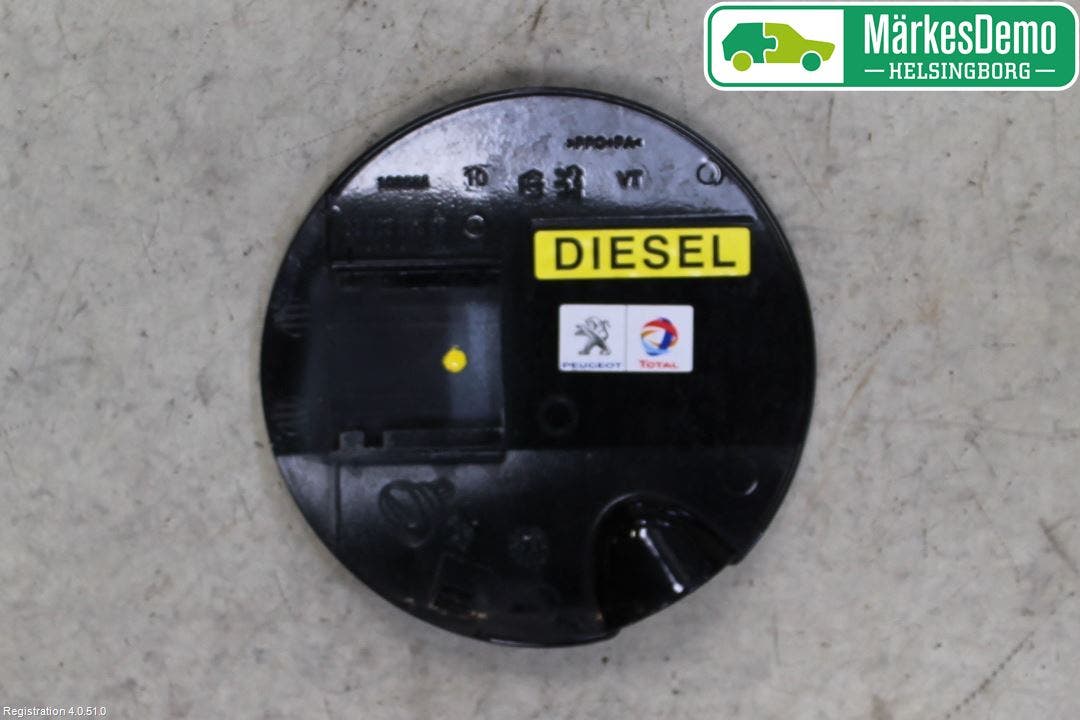 Peugeot 308 08-13 Tanklucka