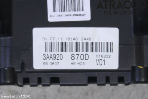 Volkswagen VW PASSAT 11-14 Instrument Komb