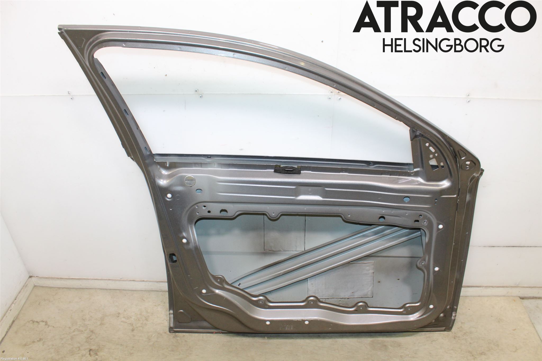 Volvo V70 08-13 Dörr Fram Vänster