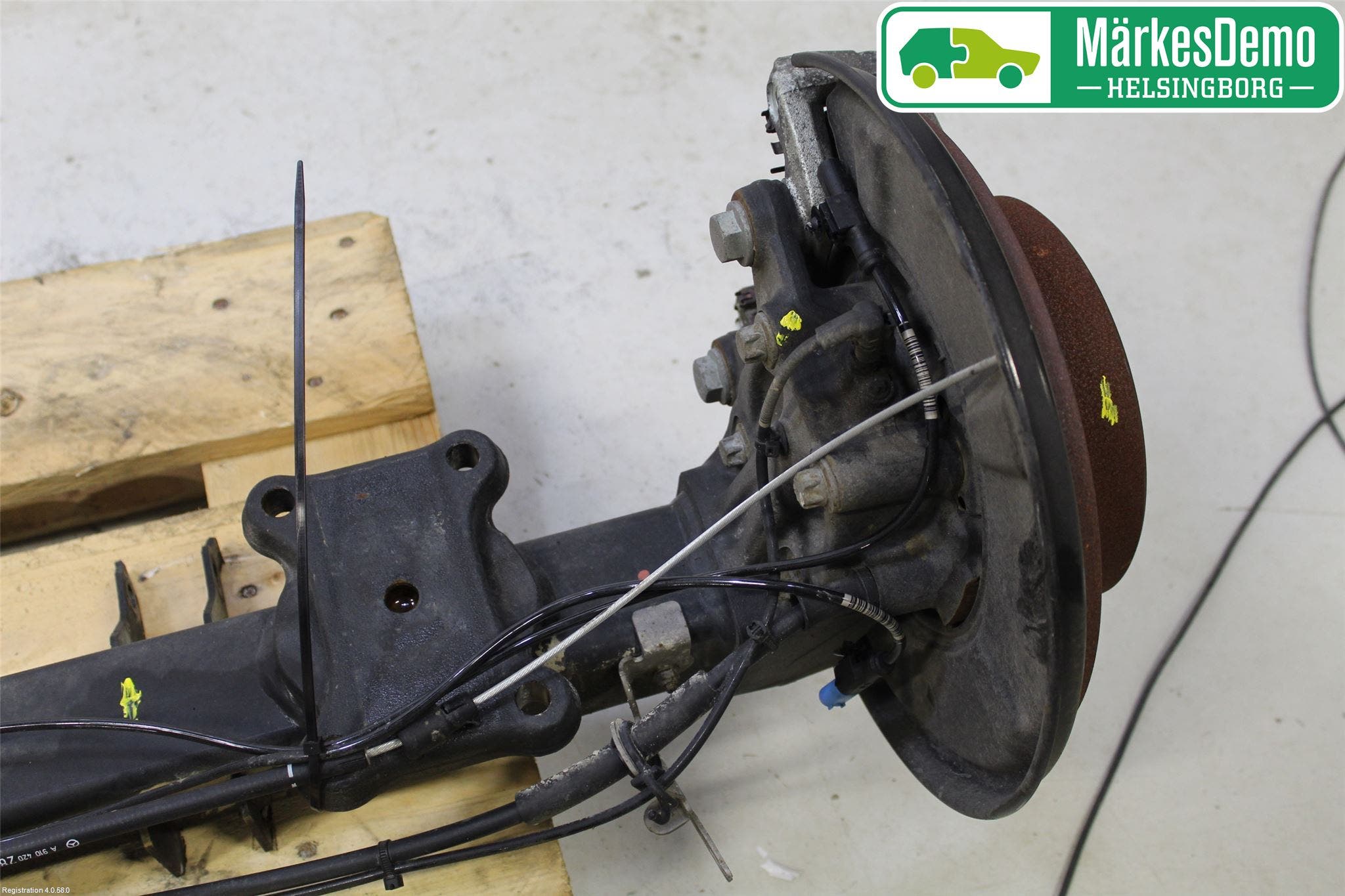 Mercedes-Benz MB SPRINTER (W907/W910) 19- Bakaxel