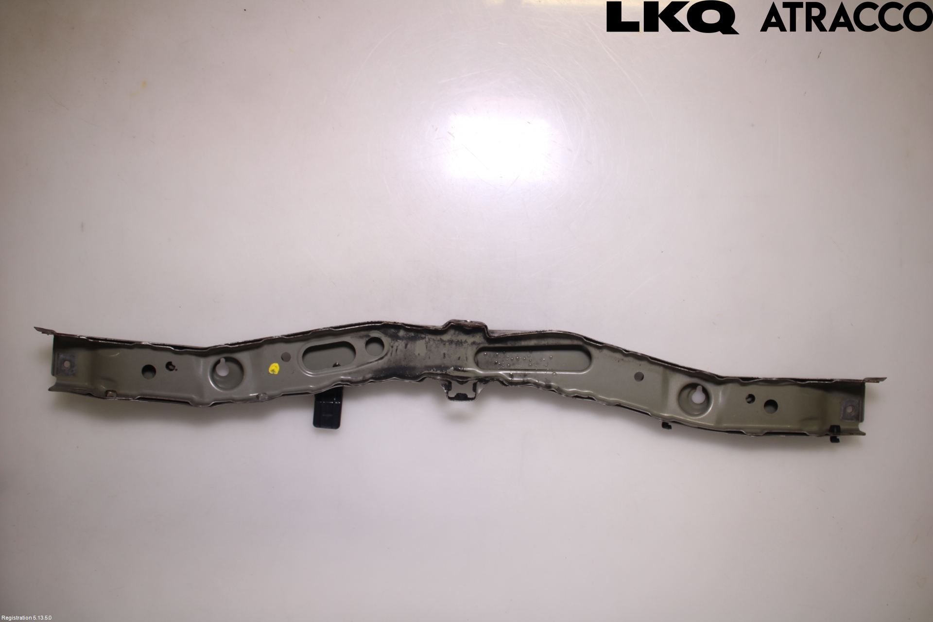 Toyota AURIS 13-19 Front Huvlåsplåt-Balk