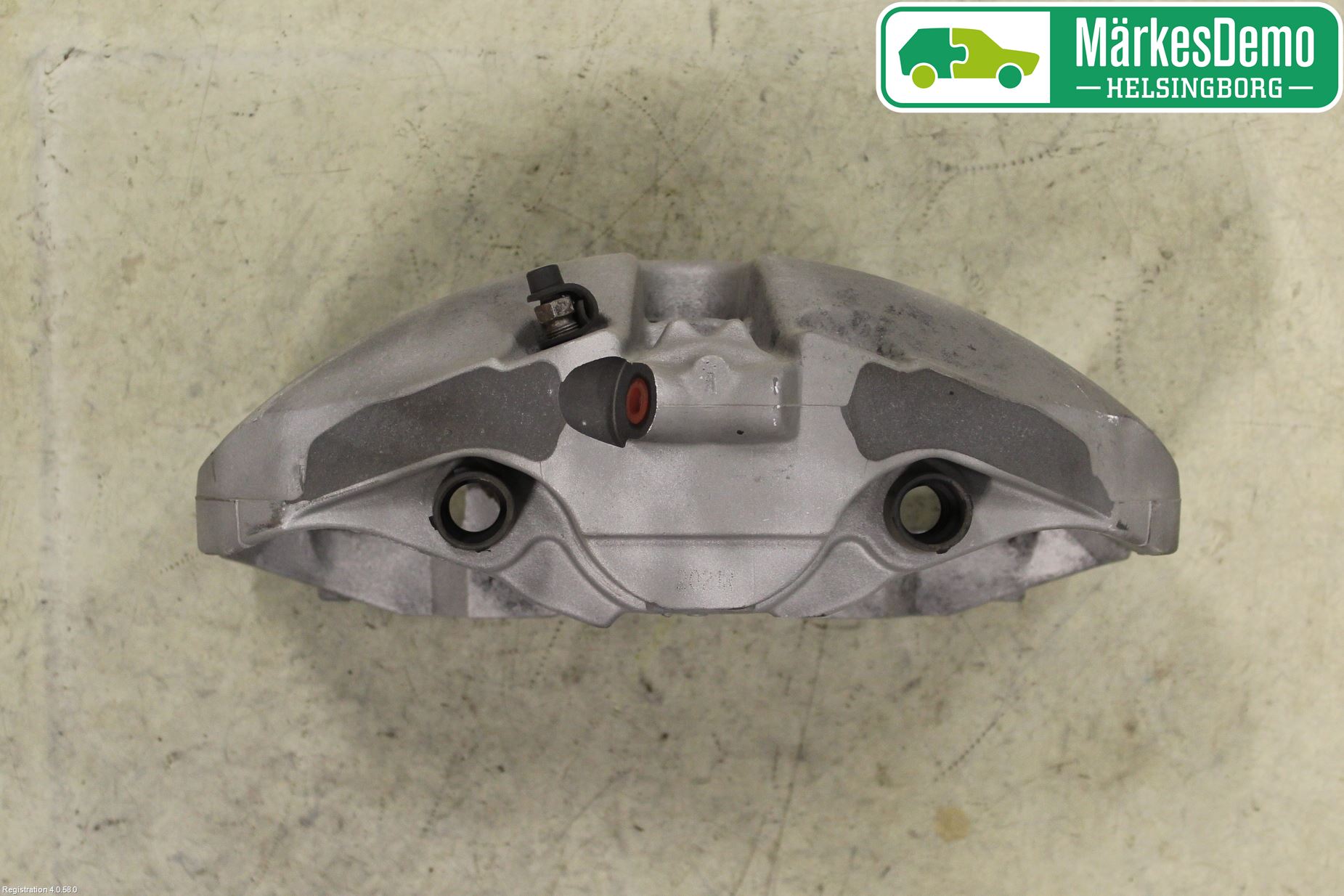 BMW 5 F10/F11/F18 09-17 Bromsok Fram Höger
