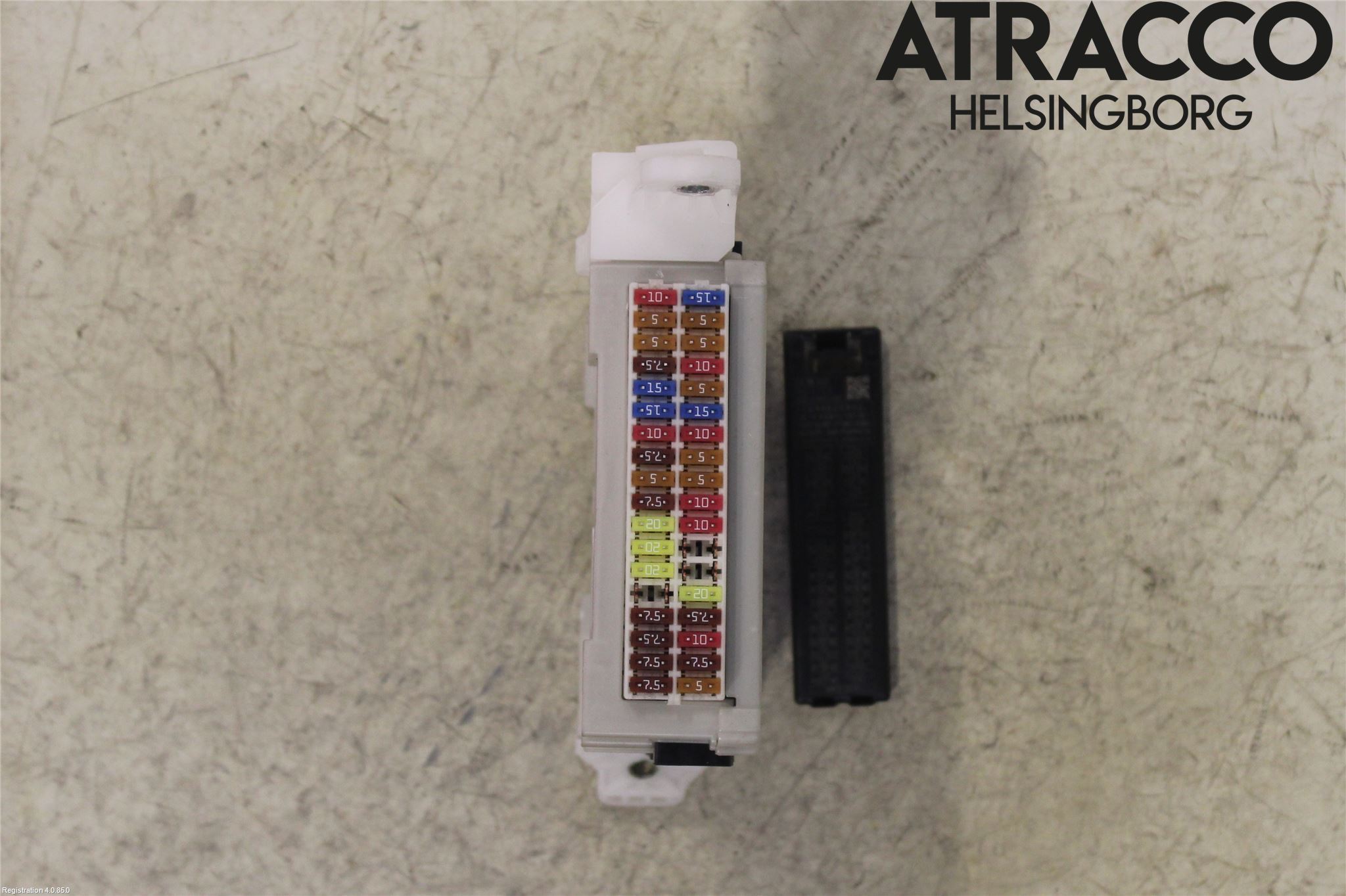 Toyota COROLLA 19- Säkringsdosa-Elcentral