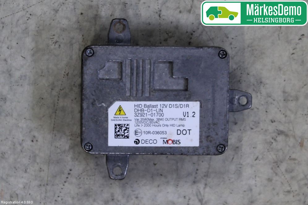 Hyundai i40 08-15 Styrenhet Strålkastare