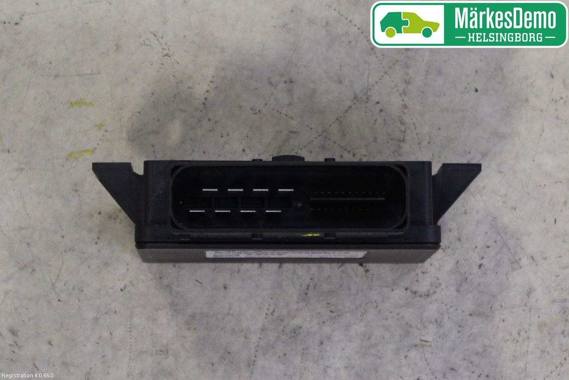 Audi A4 12-15 Styrenhet Parkbroms Epb