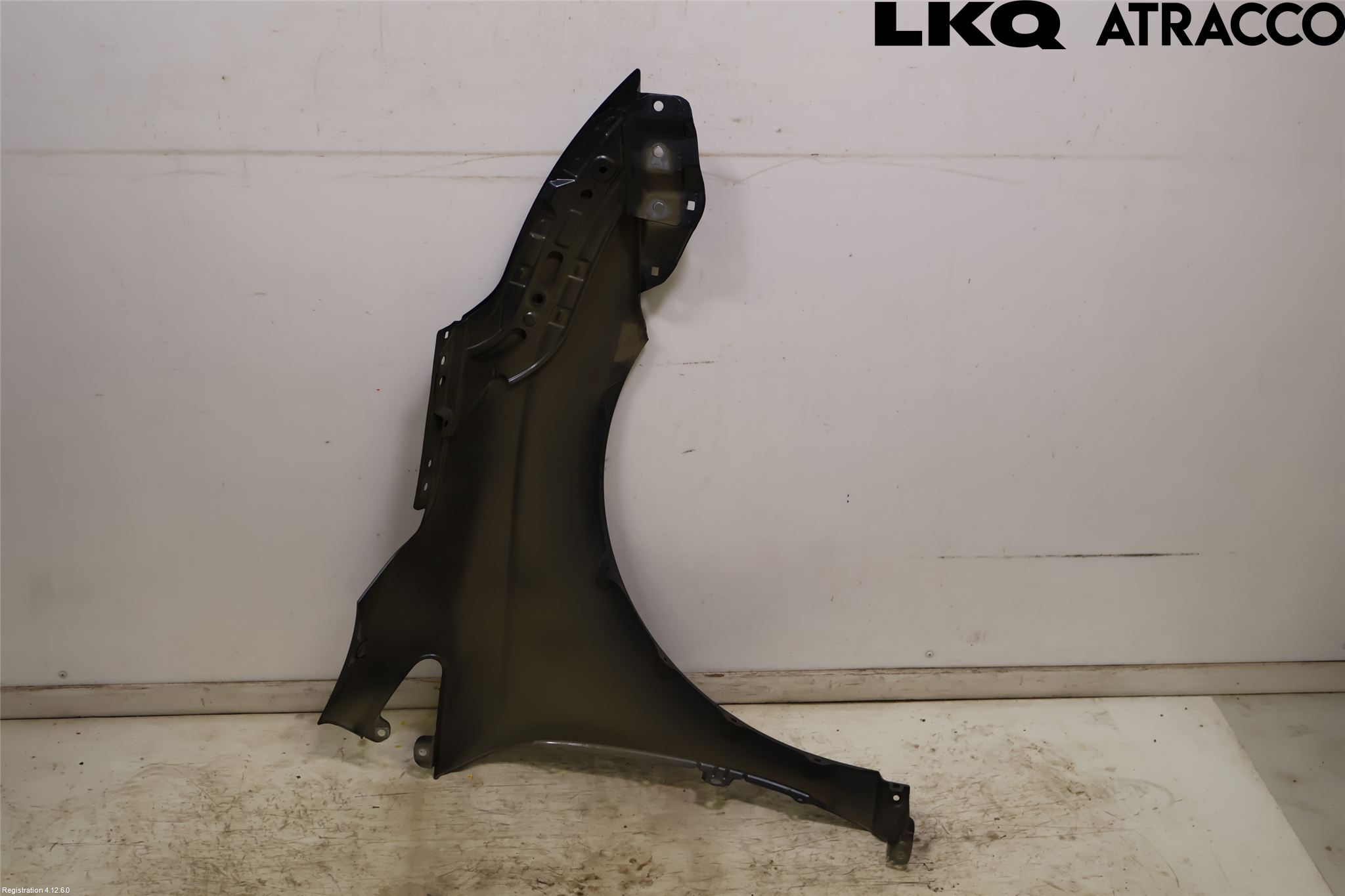 Toyota AVENSIS 09-15 Skärm Fram Vänster