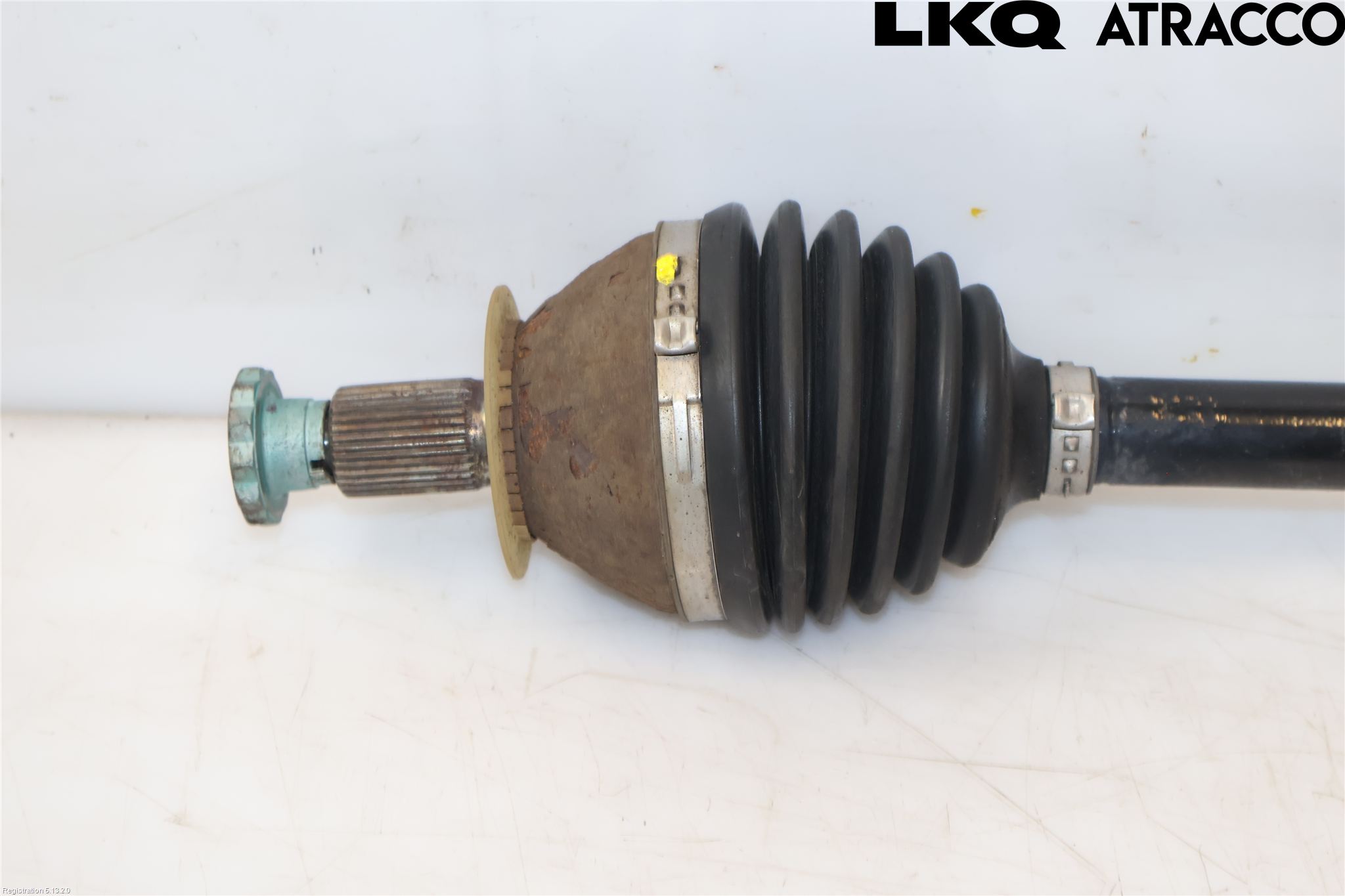 Volkswagen VW T-CROSS 19- Drivaxel Fram Vänster