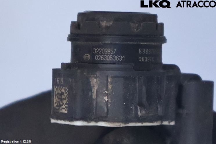 Volvo V60 19- Parkeringshjälp Backsensor