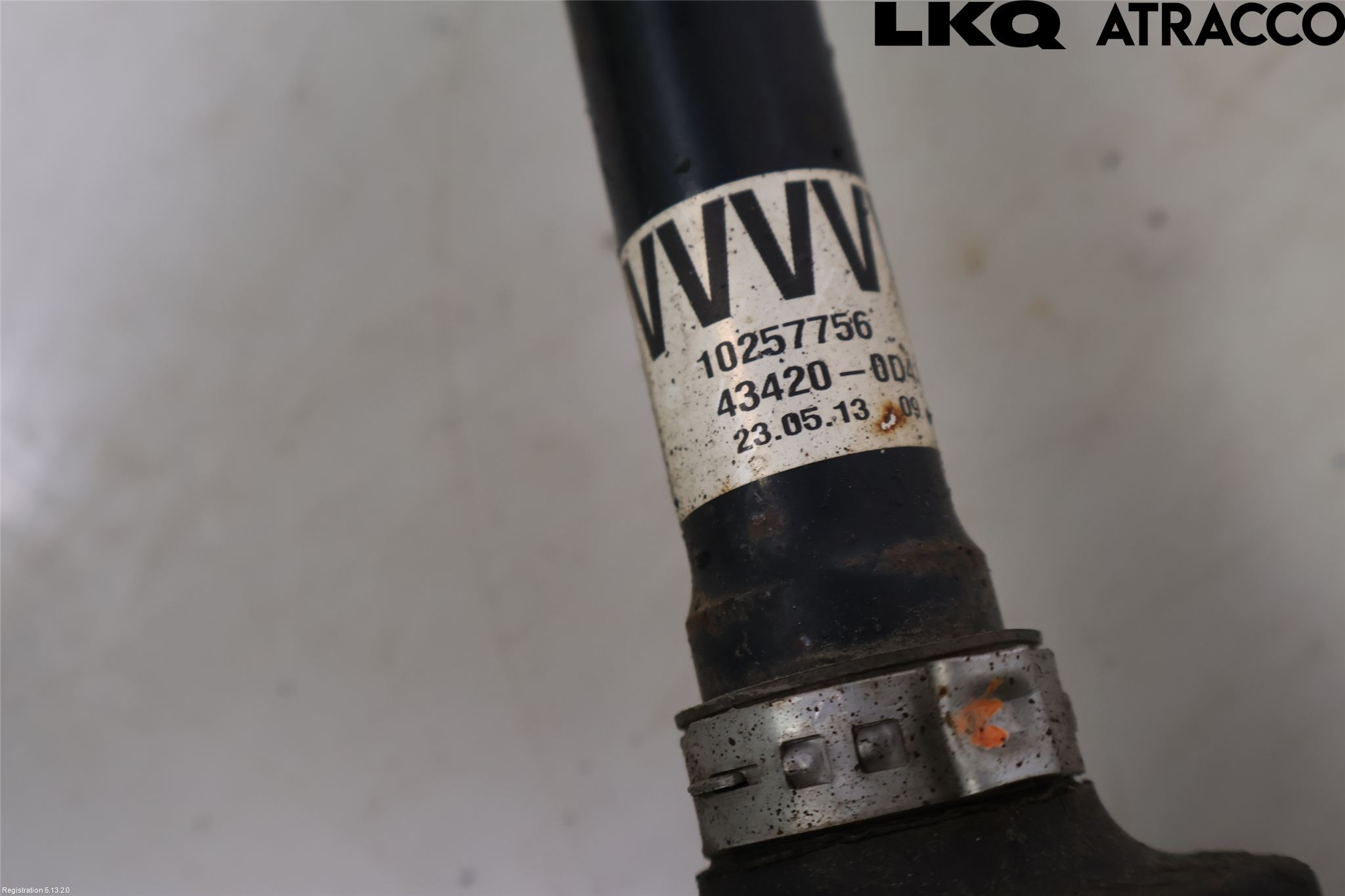 Toyota YARIS XP130 12-14 Drivaxel Fram Vänster