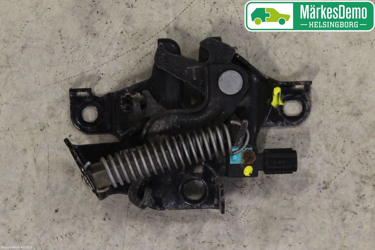 Lexus NX 300h 15-21 Huvlås