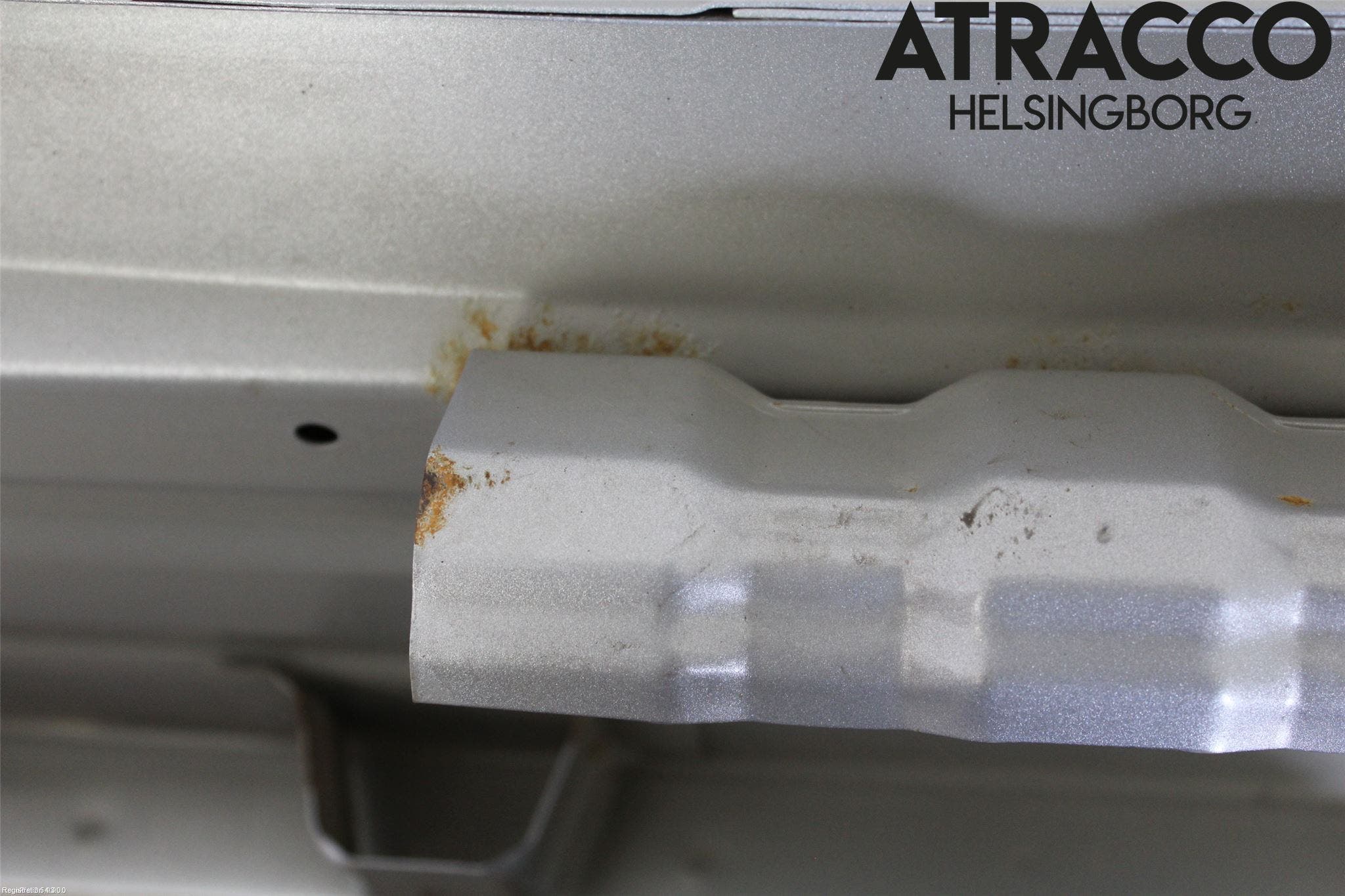 Peugeot 4007 Baklucka Nedre