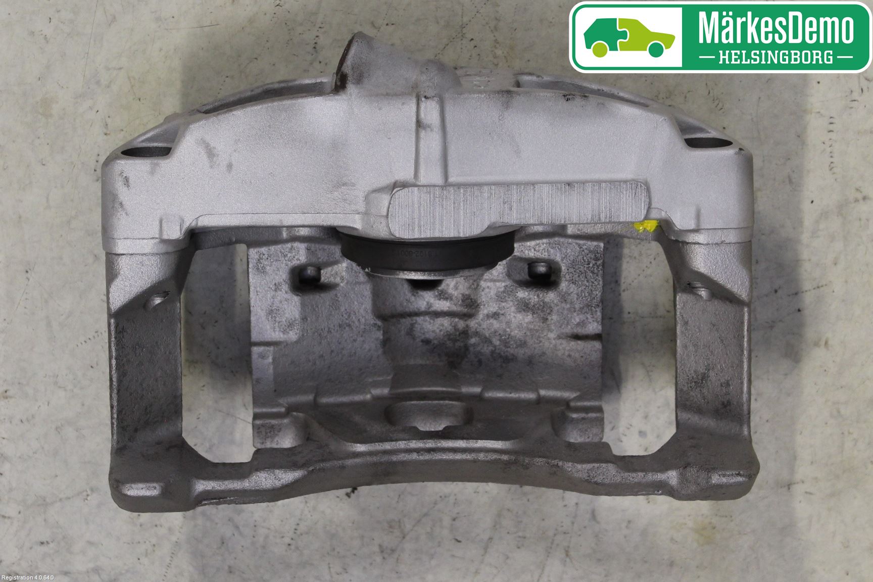 Volvo V70 14-16 Bromsok Fram Vänster