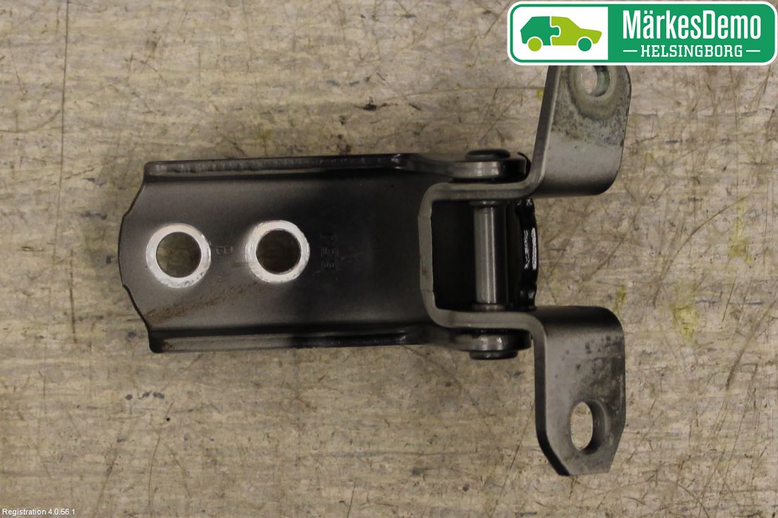 Suzuki KIZASHI Dörrgångjärn