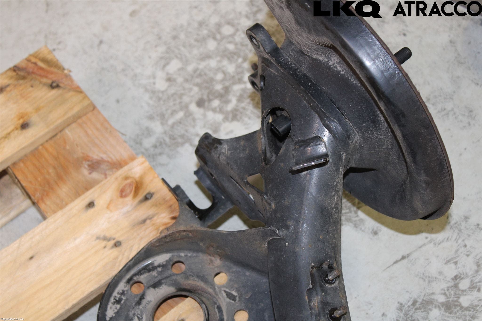 Toyota YARIS XP130 15-20 Bakaxel